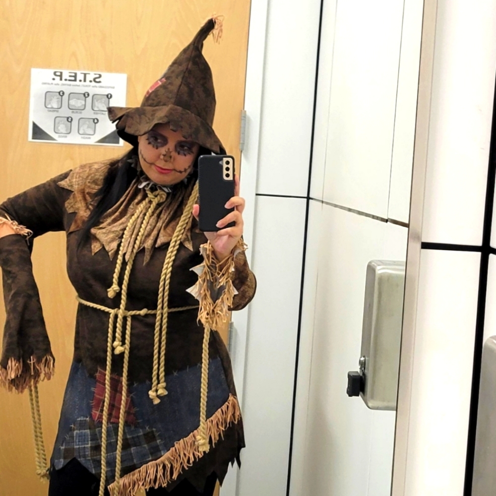 California Costumes Scarecrow XL All pieces included hat,  tunic,  scythe, belt